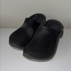 CROCS Black and Gray Perforated Clogs Size J2